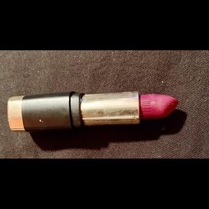 Milani Bold Matte Lipstick
